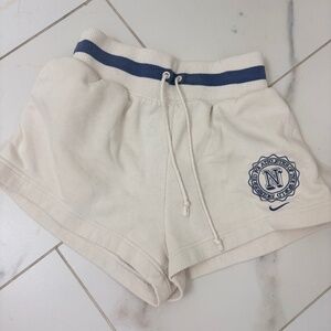 Woman’s Nike sports-wear fleece high waisted shorts